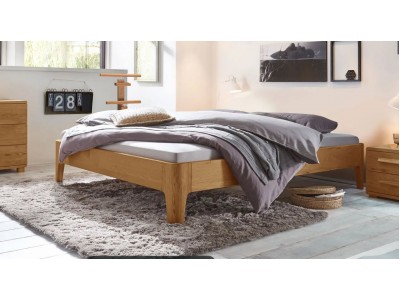 Кровать из массива дуба Lugo без изголовья